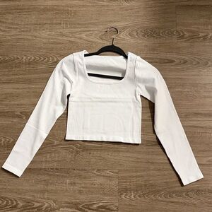 Oqq White Long Sleeve top